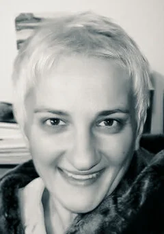 Dr. Inja Stracenski
