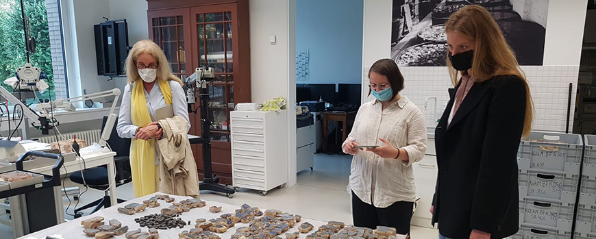 Studiennachmittag im Archäologischen Zentrum